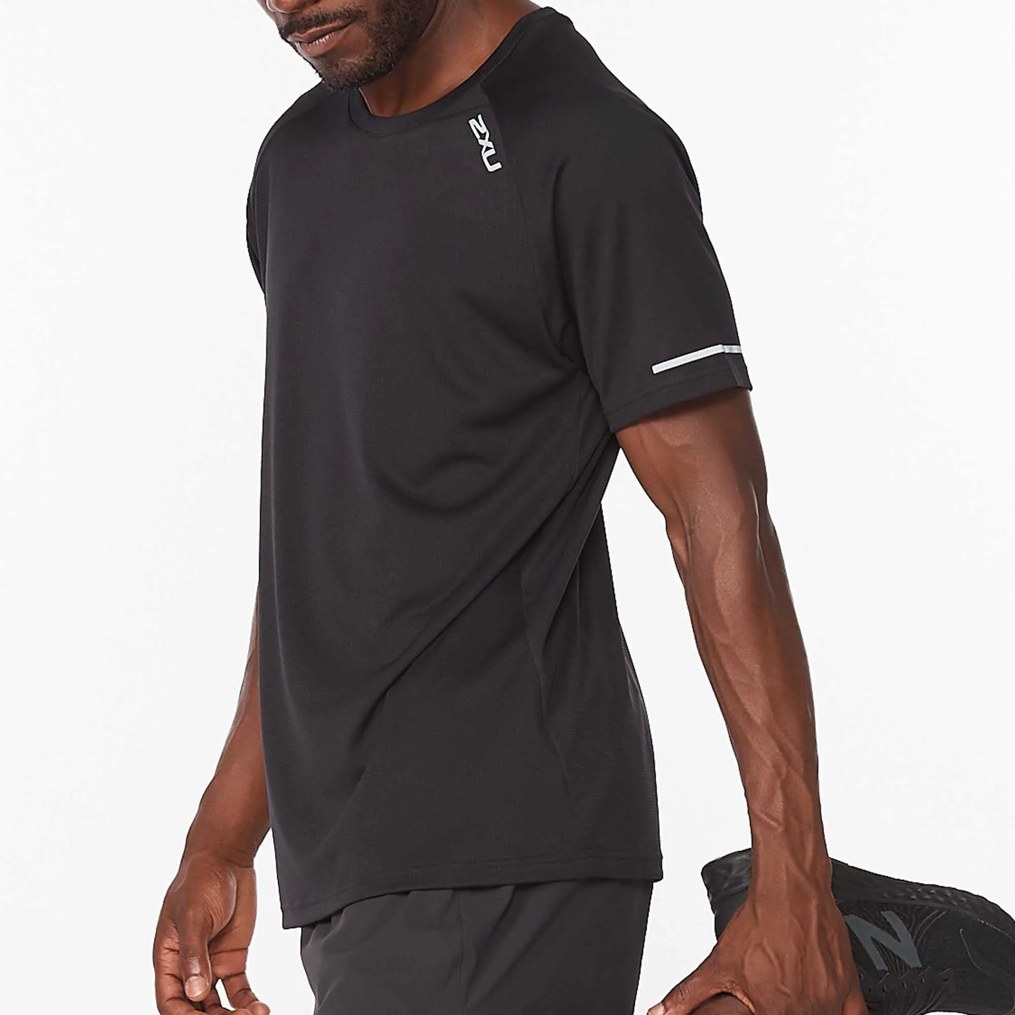 2XU | Men's Aero Tee - Black