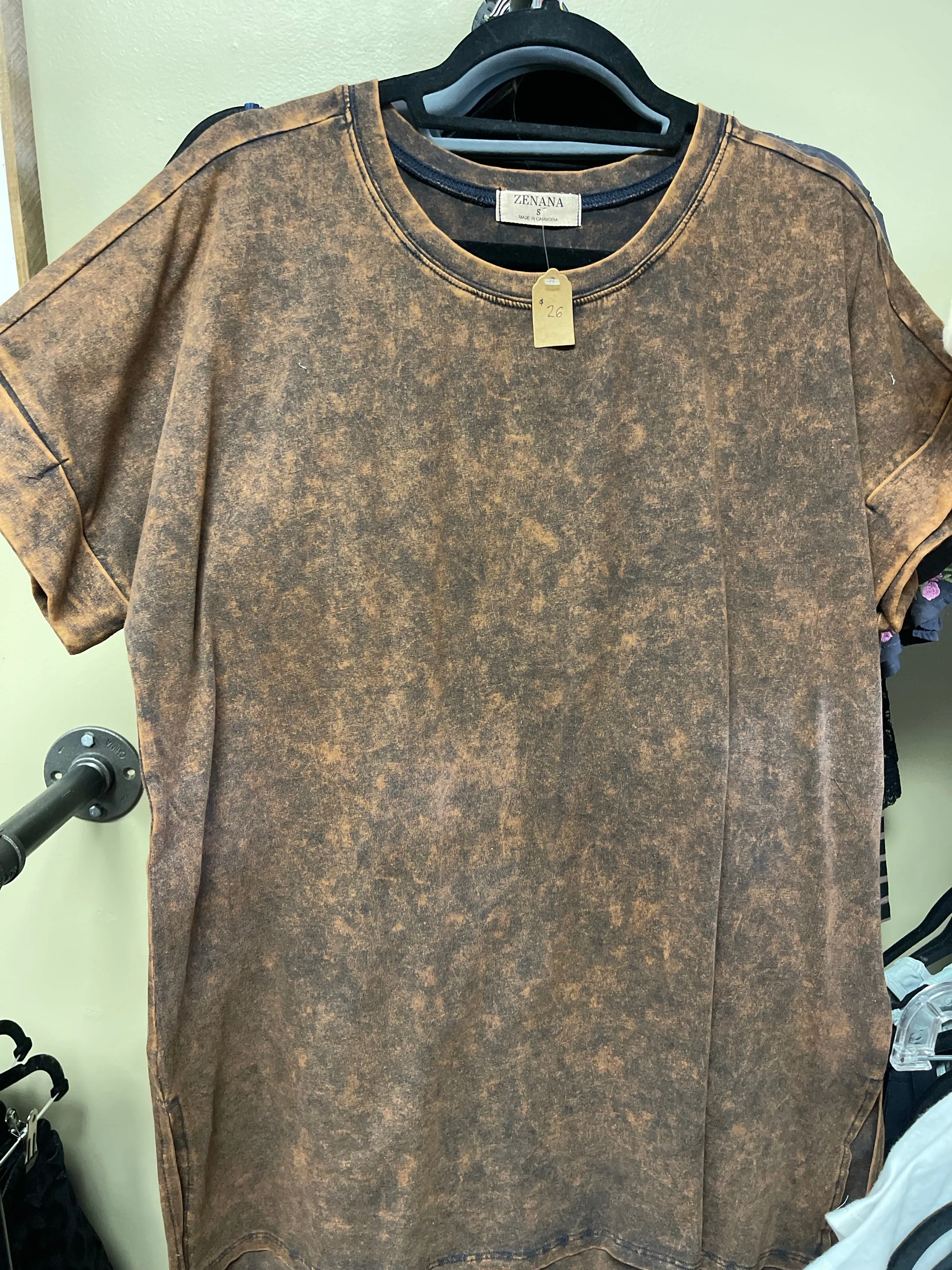 Americano Mineral Wash Top With Side Slits