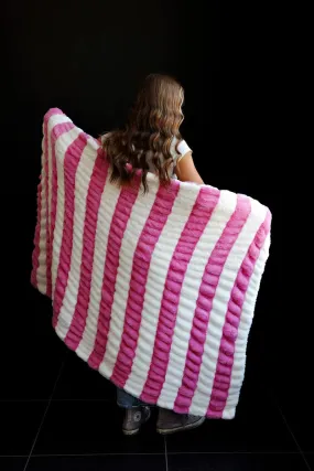 Hugs Bubble Gum Blanket